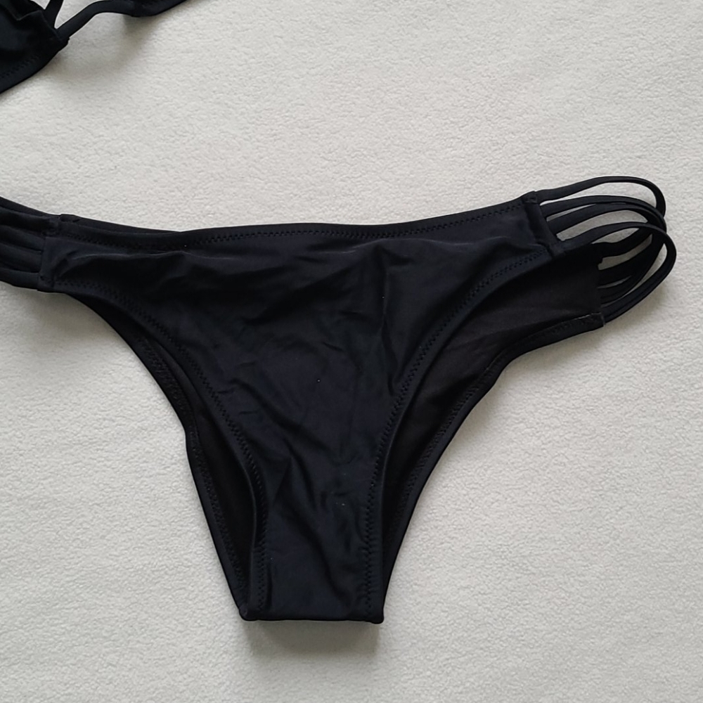 ❌SOLD❌Cupshe Bikini  Size Small - Picture 3 of 6